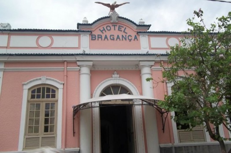 HOTEL BRAGANçA